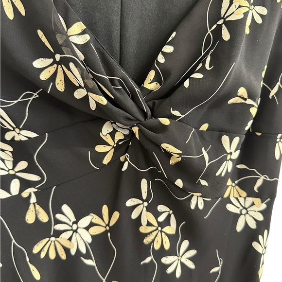 Vintage Black and White Midi Sundress with Flutter Sleeves - Picture 5 of 6